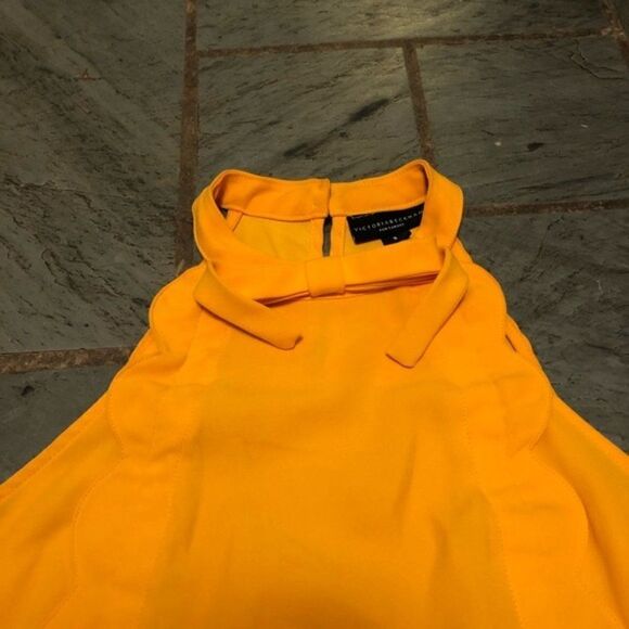 Victoria Beckham for Target Scalloped Halter Top - Picture 2 of 6